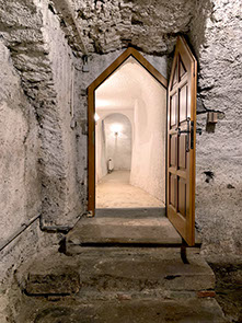 Zugang zum Natursteinkeller des Fuhrmanns Hofs